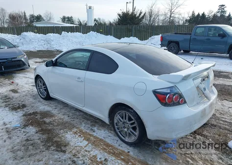 2010 Scion Tc из США, поврежденный, VIN JTKDE3B75A0314204